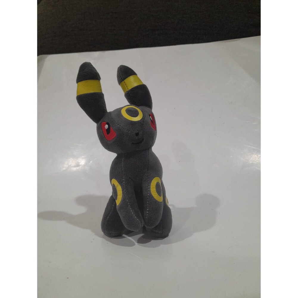 Pokémon Umbreon Plush Keychain